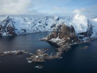 韩漫屋如果看着“很确定”：先回到细节堆叠是不是在遮住主线，再把评论区当二次文本复盘（不费劲但很管用）